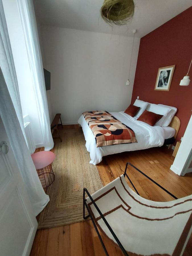 Maison Triton Et Porcelaine Saint-Coulomb Εξωτερικό φωτογραφία